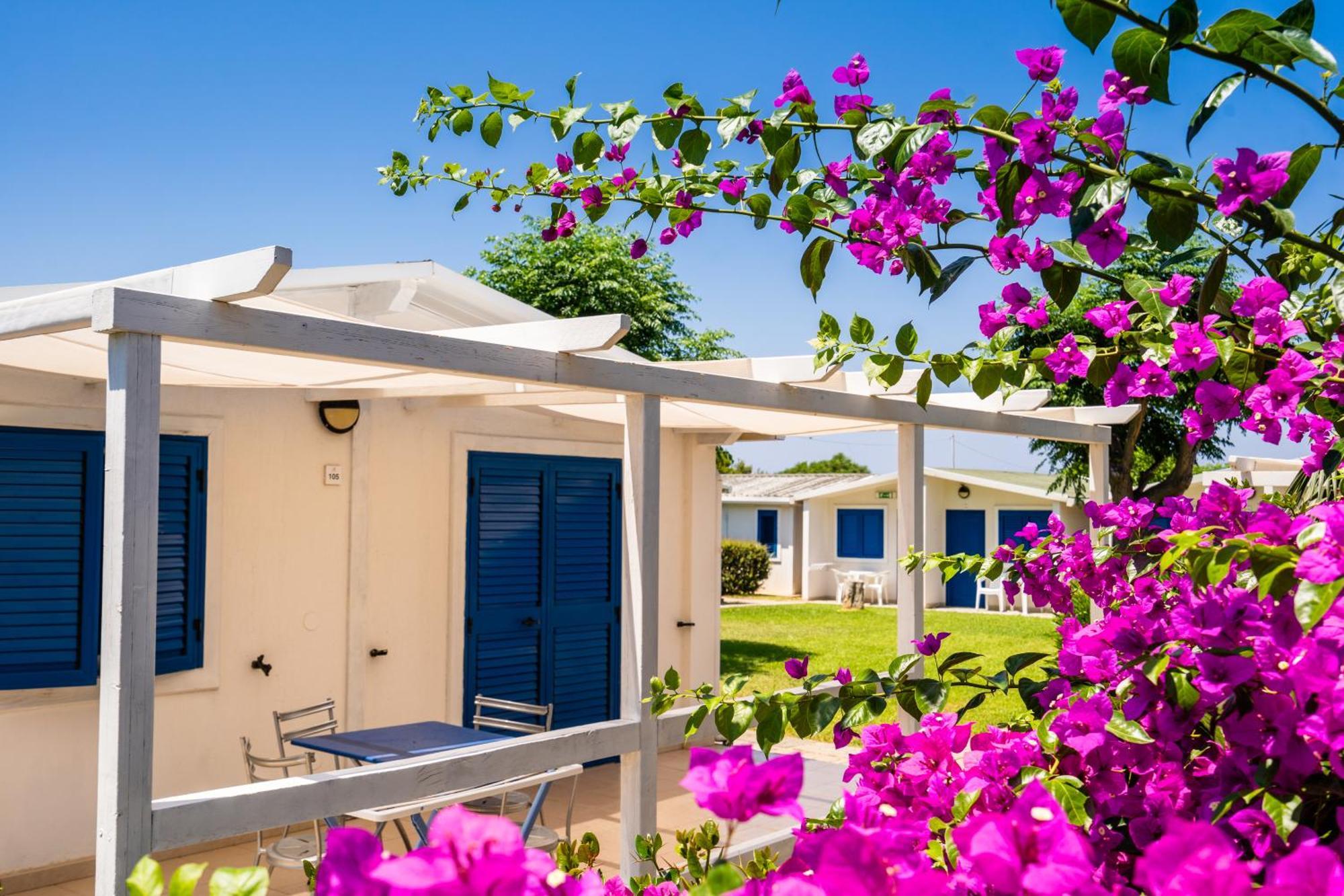 Le Dune Beach Club Messina Luaran gambar
